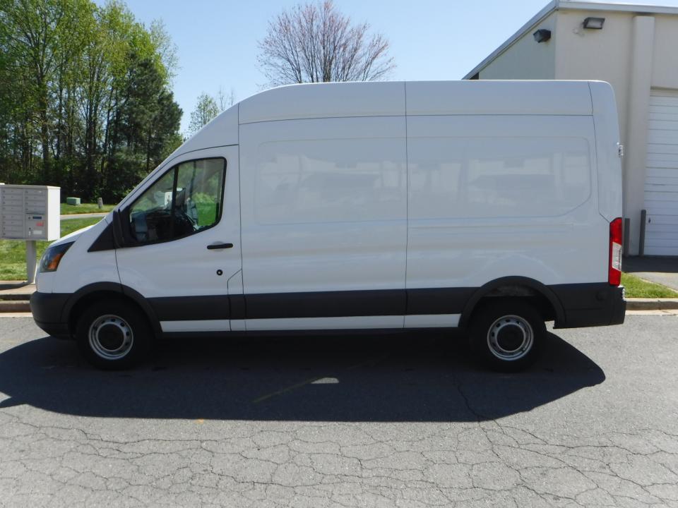 2015 Ford TRANSIT 250 HIROOF For Sale in CHARLOTTE, NC 28208
